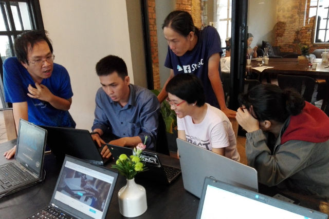 Hack Vietnam